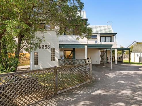 98A Karewa Parade, Papamoa