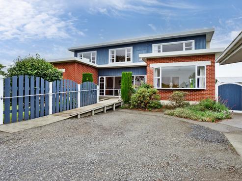 63 John Street, Strathern