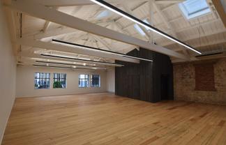 CBRE – HIGH-STUD CHARACTER OFFICE