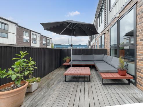 25/1 Glenside Crescent, Eden Terrace