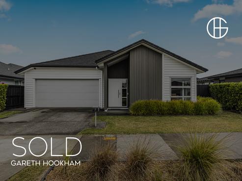 7 John Fair Drive, Wainui