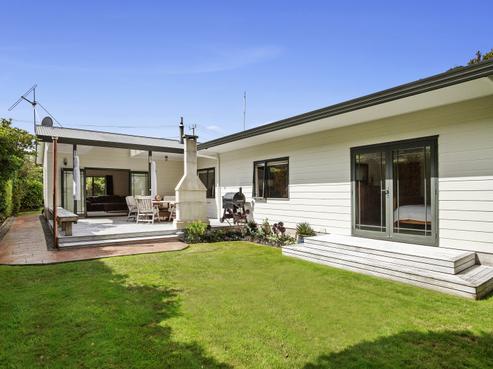 11 Pokaka Street, Birchville