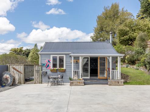 13 Racecourse Road, Waipukurau and Surrounds