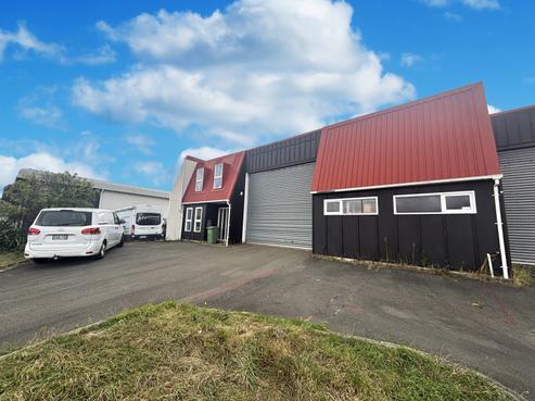 35 Dragon Street, Grenada North