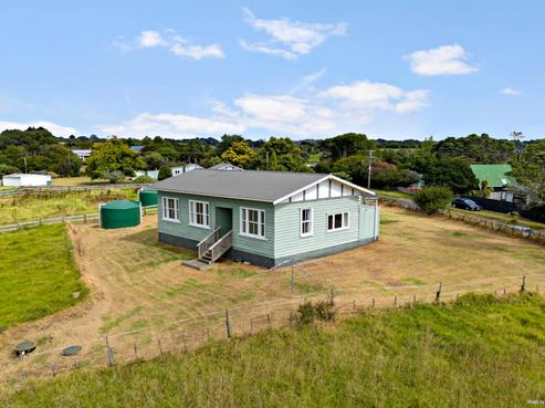 10 Colbeck Road, Awhitu