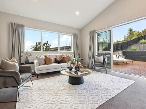 16 Knoll Rise, Pukekohe