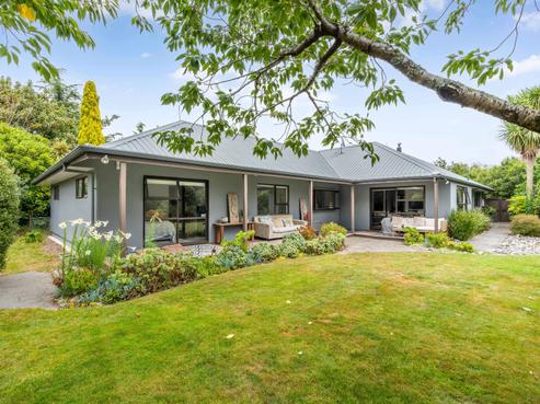 7 Loasby Place, Greytown