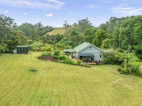 6 Mcdonnell Road, Mangapai and Surrounds