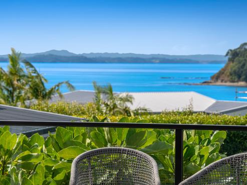 6 Crown Road, Tindalls Beach