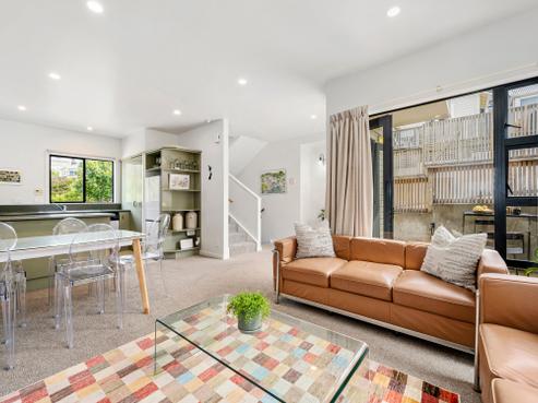 2A Lewisville Terrace, Thorndon