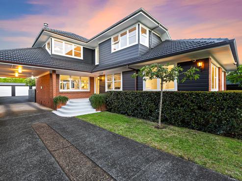 12 Tainui Terrace, Mangere Bridge