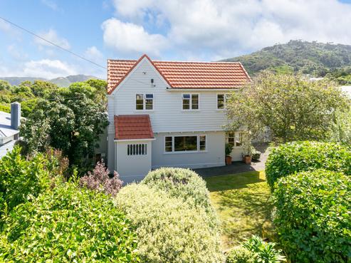 4 Nicholson Road, Khandallah