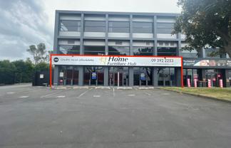 Prime Large Retail Space in Ideal Location