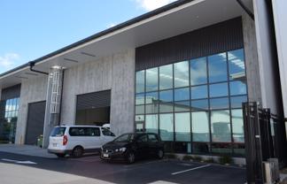 344 sqm Penrose warehouse 