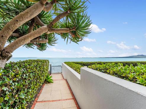 2/8A Audrey Road, Takapuna