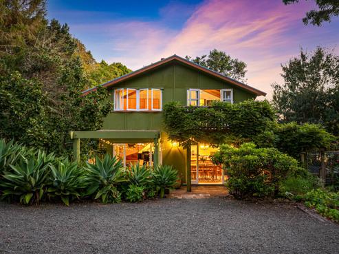 1157 Old North Road, Helensville