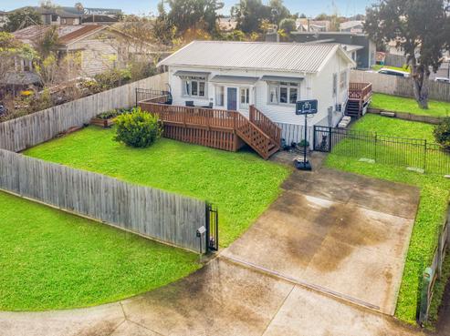 1 Waiari Road, Conifer Grove