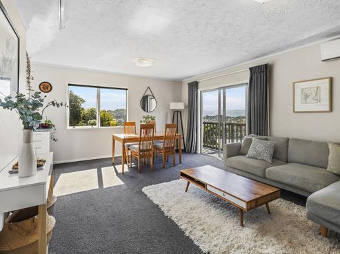4B Sarah Way, Crofton Downs