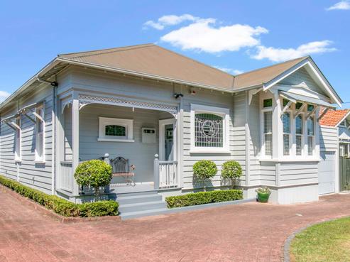 88 Owens Road, Epsom