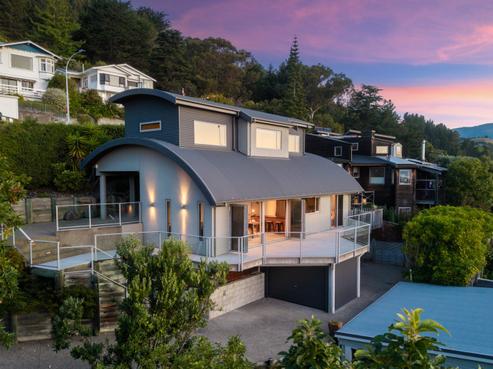 22 Iwa Road, The Wood