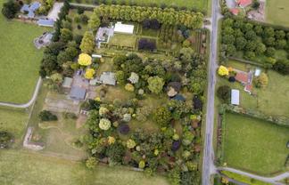 371 Racecourse Road, Allenton