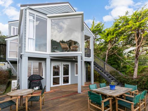2/93A Jubilee Road, Khandallah