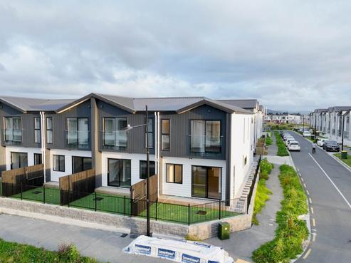 40 Whare Kauri Road, Papakura