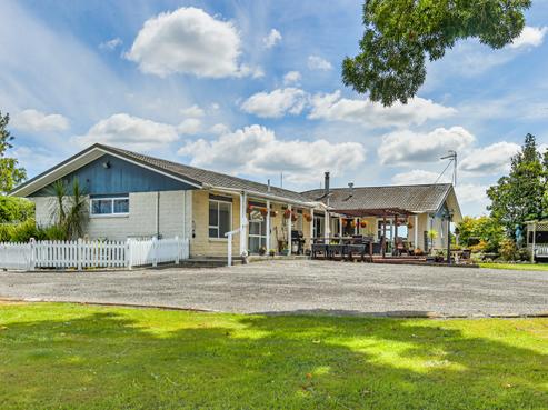 213 Heatherlea East Road, Levin