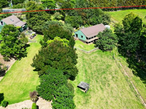 376 Whitford Park Road, Whitford