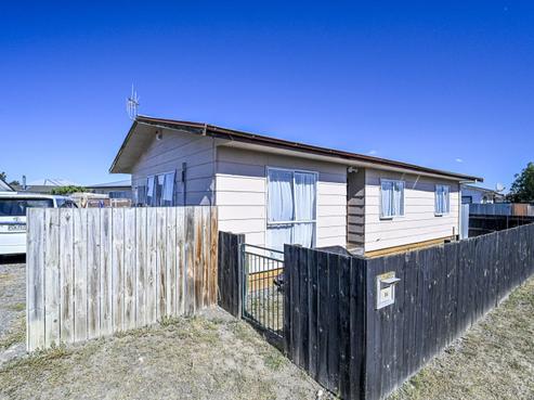 8A Arklow Place, Flaxmere
