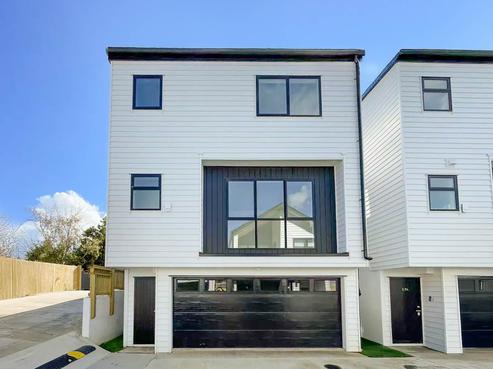 27 Jandell Crescent, Bucklands Beach
