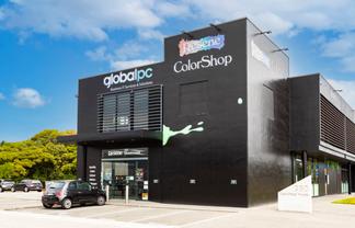 High profile showroom! 