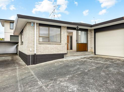 5/98 Harris Street, Pukekohe
