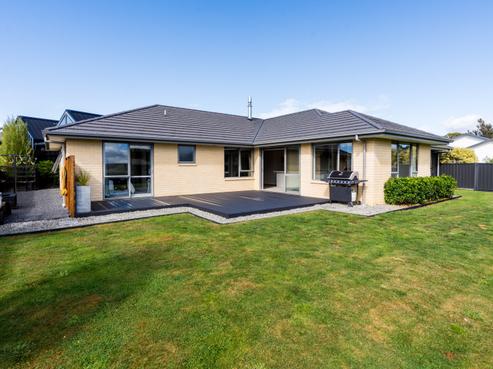 95 Severn Street, Green Island