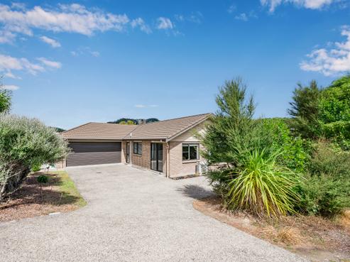 82B Valley Road, Paraparaumu