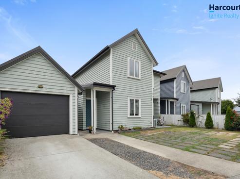 11 Stitchbird Crescent, Papakura