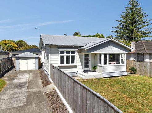 7 Harris Street, Feilding