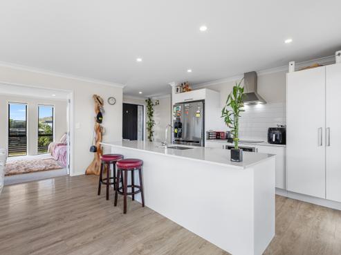 7 Kuakua Close, Papamoa