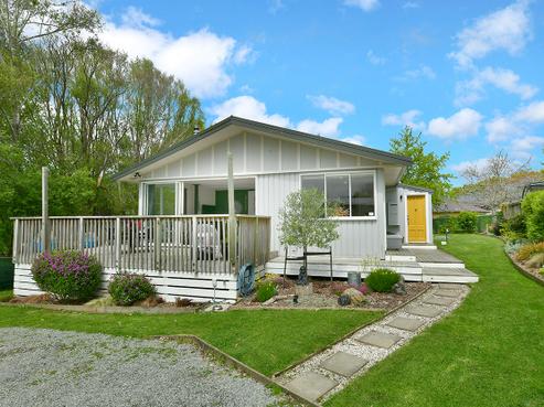 136 Awaroa Road, Helensville