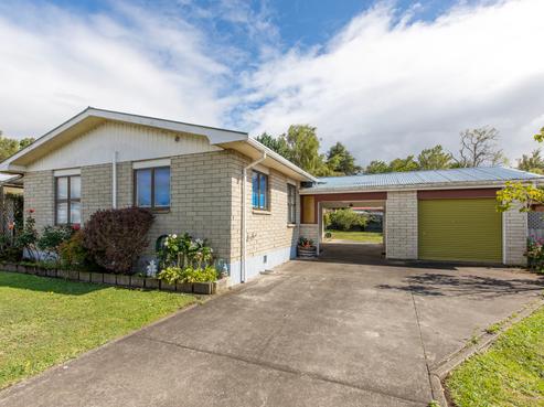 4 Leeton Drive, Waipukurau and Surrounds
