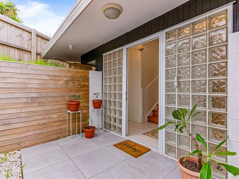 6 Mahinga Place, Massey