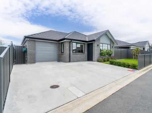 16 Morningside Lane, Rockdale