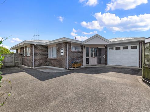 12A Simons Street, Kensington