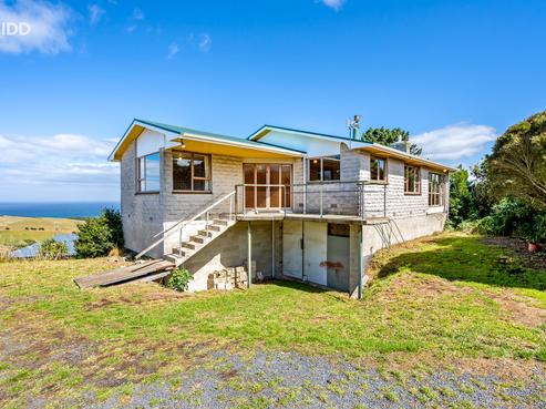 322 Highcliff Road, Highcliff