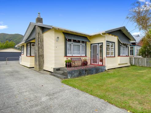 5 Moana Grove, Waiwhetu