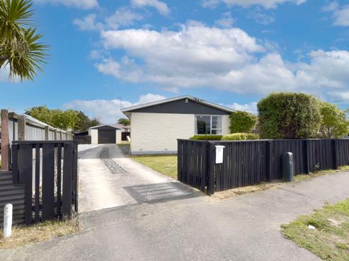 13 Lenton Street, Aranui