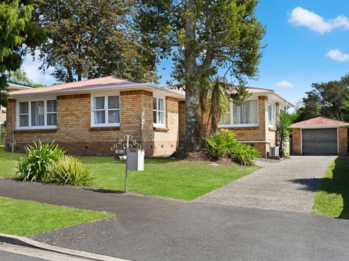 8 Clark Place, Hillcrest