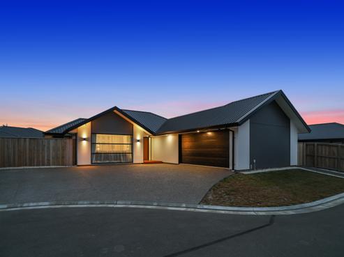 6 Gemstone Place, Rolleston