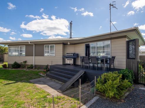 15 Fenruss Street, Fairy Springs