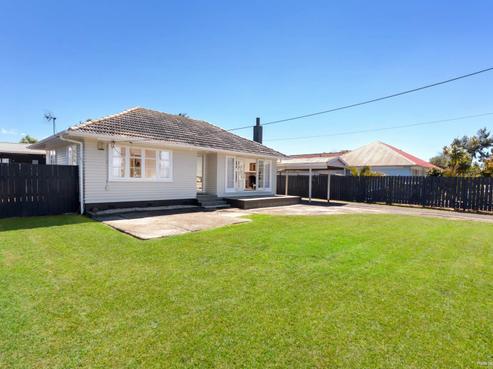 7 Forest Hill Road, Henderson